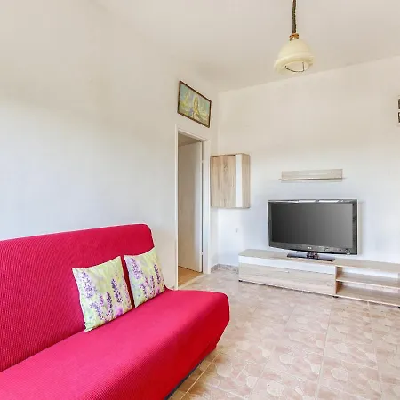 Simplistic Chalet In Poli Nik With Barbecue