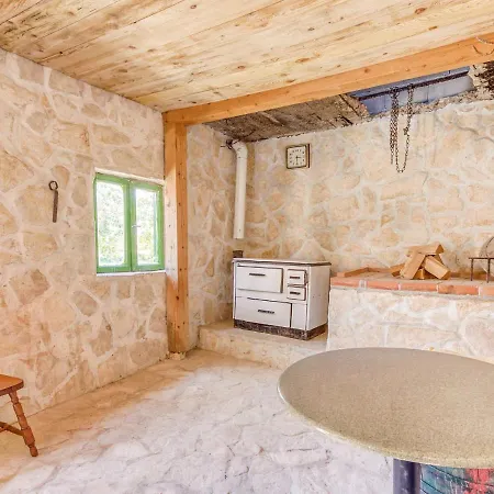Simplistic Chalet In Poli Nik With Barbecue